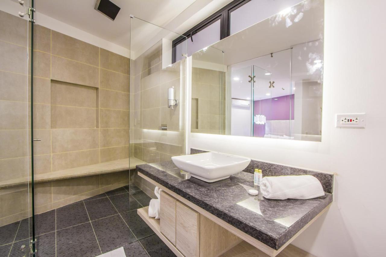 Laureles Suites By Lifeafar Apartamento *