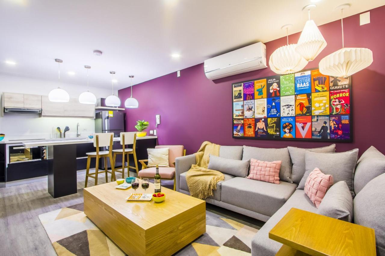 Laureles Suites By Lifeafar *